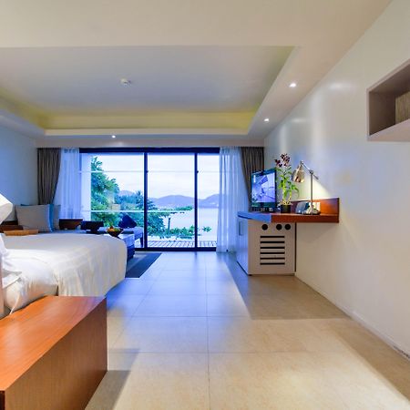 Zenmaya Oceanfront Phuket, Trademark Collection By Wyndham Patong Zewnętrze zdjęcie Deluxe Ocean View