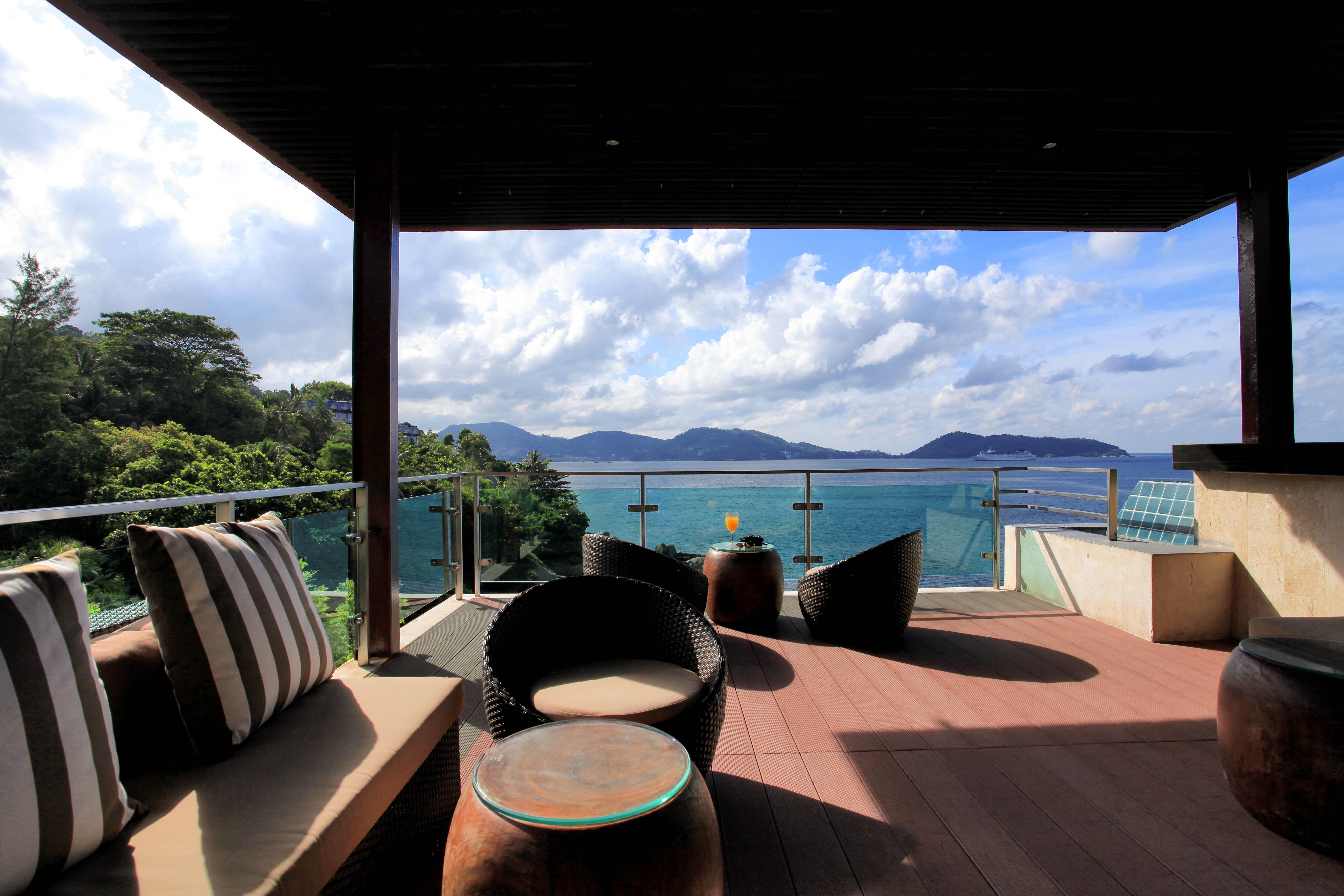 Zenmaya Oceanfront Phuket, Trademark Collection By Wyndham Patong Zewnętrze zdjęcie View from the hotel